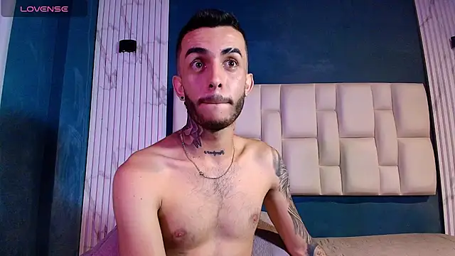 Snapshot of Marcelo_ruiz_ chatting on 01-25-25, 09:26 Marcelo ruiz online show from 01-25-25, 09:26