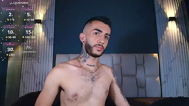 Snapshot of Marcelo_ruiz_ chatting on 09-25-25, 07:39 Marcelo ruiz online show from 09-25-25, 07:39