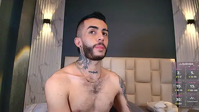 Snapshot of Marcelo_ruiz_ chatting on 10-15-25, 06:30 Marcelo ruiz online show from 10-15-25, 06:30