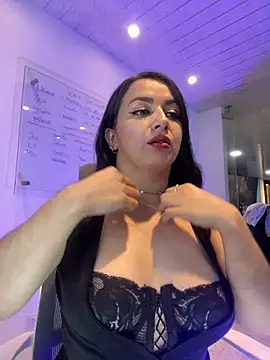 Kimkalifa  online show from 01-16-25, 04:50