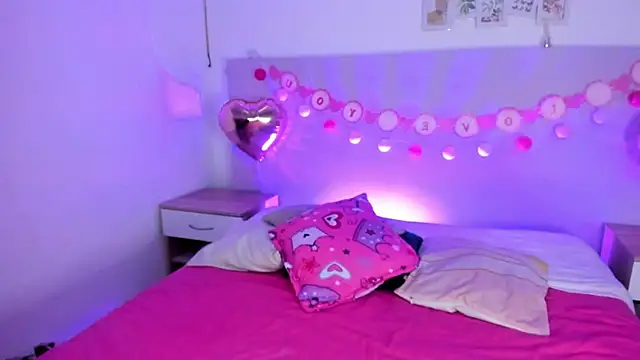 Kimkalifa  online show from 02-08-25, 03:31