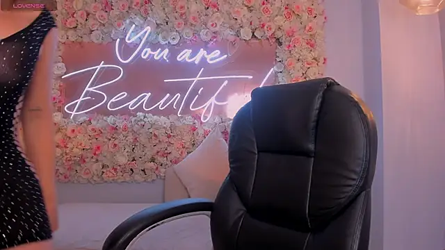 ChloePreston  online show from 01-16-26, 10:41