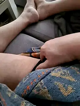 Bretoncool online show from 12-30-24, 01:36