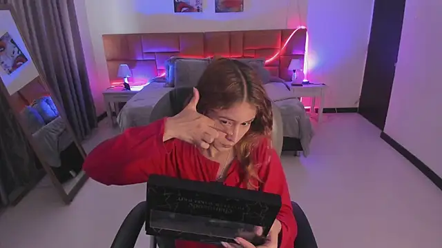 Snapshot of Tamy_edwards chatting on 03-28-26, 08:08 Tamy edwards online show from 03-28-26, 08:08