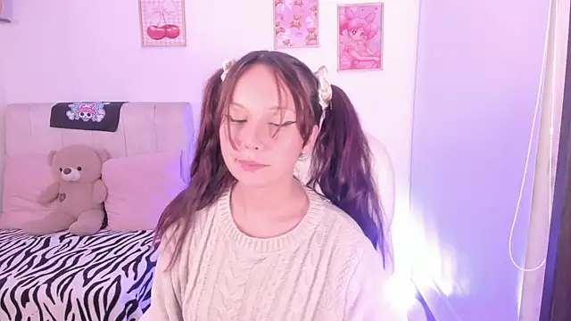 missdaphnee  online show from 01-17-25, 07:41