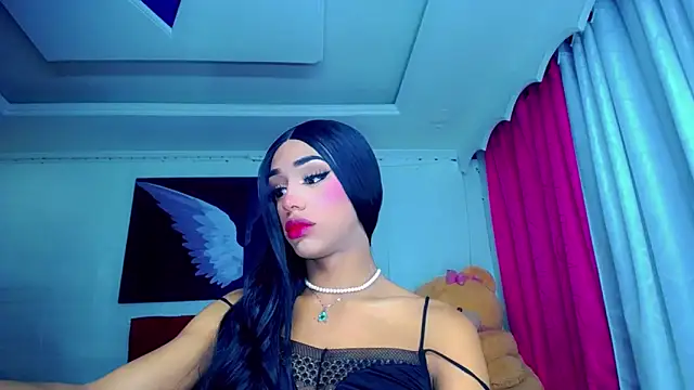 NahomiCamper online show from 12-22-24, 04:50