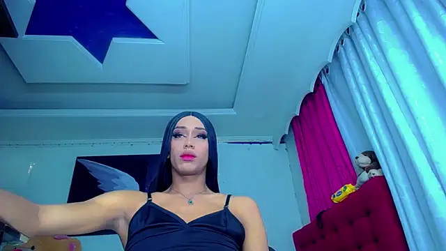 NahomiCamper online show from 03-01-25, 02:04