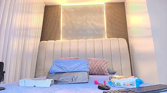 kata hazel online show from 02-20-26, 07:14