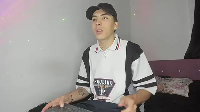 HeellBoy  online show from 05-07-26, 06:30