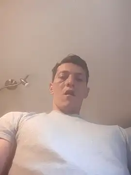 Snapshot of gigolopez1 chatting on 02-01-25, 10:02 gigolopez1 online show from 02-01-25, 10:02