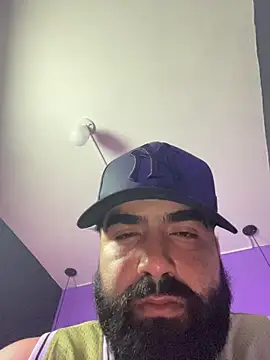 Lyon vach online show from 11-26-25, 08:21