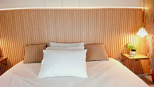 ArticaBelle online show from 03-10-26, 04:28