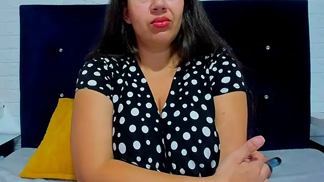 Catherine tabarezx online show from 02-16-25, 11:49