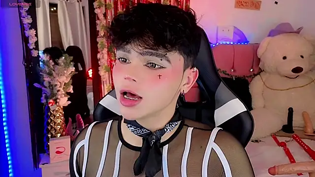 Snapshot of PRINCE_STEV chatting on 12-12-24, 01:10 PRINCE STEV online show from 12-12-24, 01:10