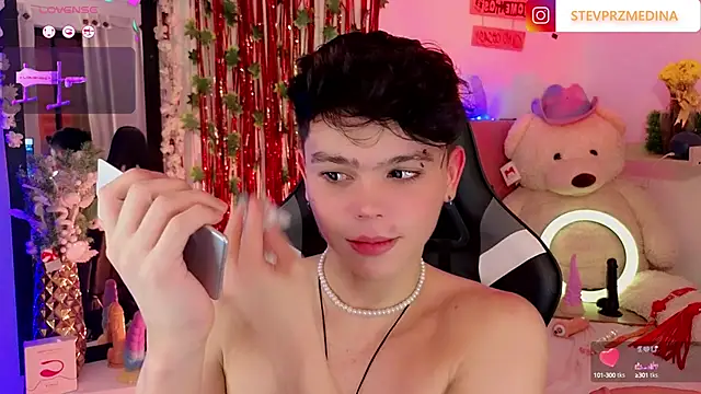 Snapshot of PRINCE_STEV chatting on 01-16-25, 08:00 PRINCE STEV online show from 01-16-25, 08:00