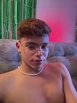 Snapshot of PRINCE_STEV chatting on 01-29-25, 06:33 PRINCE STEV online show from 01-29-25, 06:33