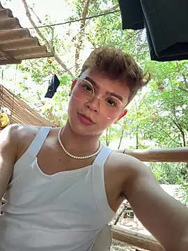 Snapshot of PRINCE_STEV chatting on 02-12-25, 06:40 PRINCE STEV online show from 02-12-25, 06:40