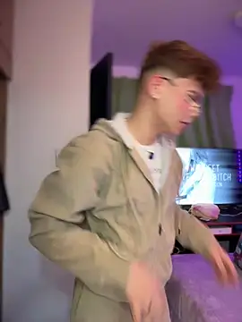 Snapshot of PRINCE_STEV chatting on 02-25-25, 05:30 PRINCE STEV online show from 02-25-25, 05:30