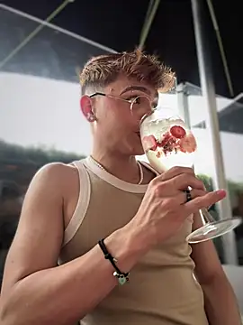 Snapshot of PRINCE_STEV chatting on 02-27-25, 09:47 PRINCE STEV online show from 02-27-25, 09:47