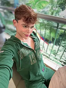 Snapshot of PRINCE_STEV chatting on 03-09-25, 12:53 PRINCE STEV online show from 03-09-25, 12:53