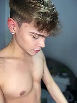 Snapshot of PRINCE_STEV chatting on 03-09-25, 08:31 PRINCE STEV online show from 03-09-25, 08:31