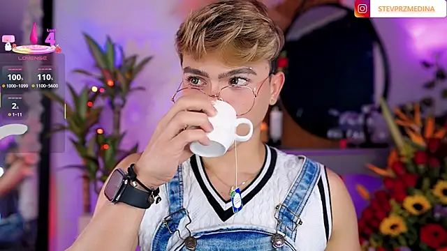 Snapshot of PRINCE_STEV chatting on 09-11-25, 11:49 PRINCE STEV online show from 09-11-25, 11:49