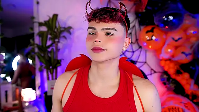 Snapshot of PRINCE_STEV chatting on 10-29-25, 11:39 PRINCE STEV online show from 10-29-25, 11:39