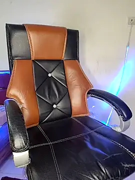 Black-Pearll online show from 02-07-25, 02:37