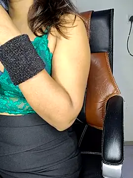 Black-Pearll online show from 02-28-25, 04:31