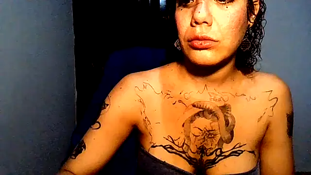 Submersidollx online show from 04-22-26, 08:54