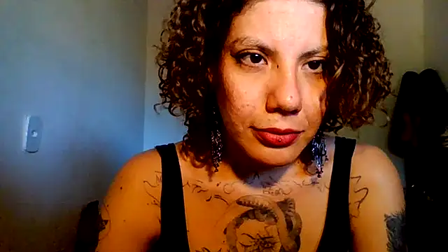 Submersidollx online show from 04-30-26, 06:58