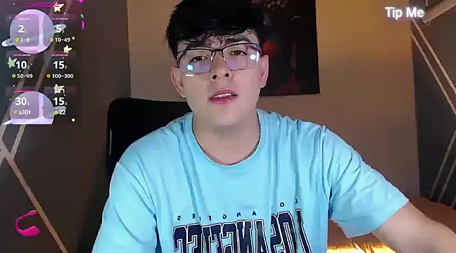 Snapshot of nolan_twink1 chatting on 12-01-24, 05:46 nolan twink1 online show from 12-01-24, 05:46