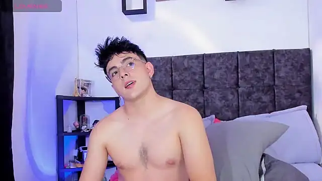 nolan twink1 online show from 04-30-26, 08:57