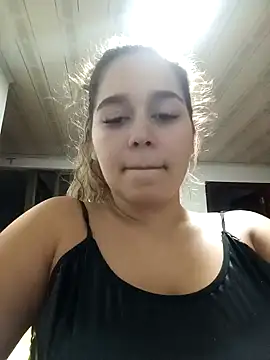 LaurenWelly  online show from 01-14-25, 04:15
