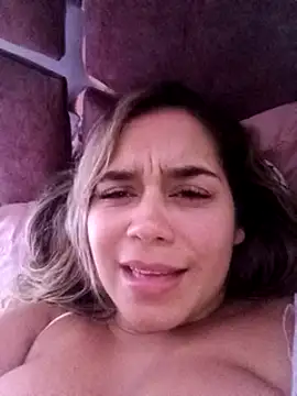 LaurenWelly  online show from 01-16-25, 03:34