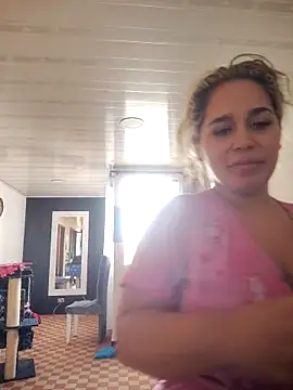 LaurenWelly  online show from 11-07-25, 09:15