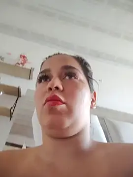 Snapshot of LaurenWelly_ chatting on 02-11-26, 09:31 LaurenWelly online show from 02-11-26, 09:31