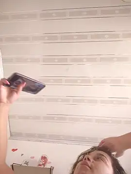 Snapshot of LaurenWelly_ chatting on 02-26-26, 09:03 LaurenWelly online show from 02-26-26, 09:03