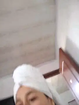 Snapshot of LaurenWelly_ chatting on 03-04-26, 09:10 LaurenWelly online show from 03-04-26, 09:10