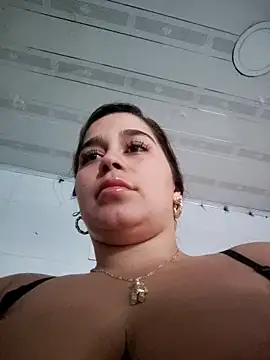 Snapshot of LaurenWelly_ chatting on 03-16-26, 11:09 LaurenWelly online show from 03-16-26, 11:09