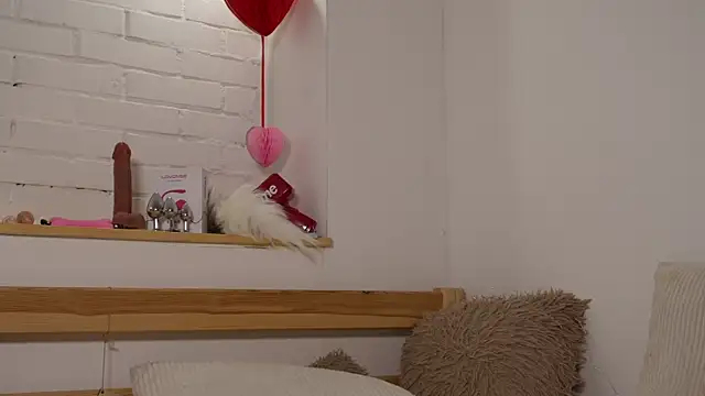 MonicaAsis online show from 12-30-24, 12:22