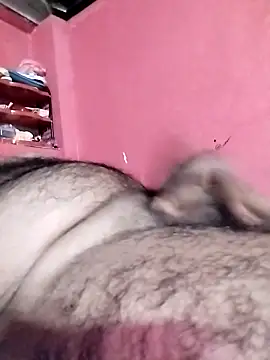 Snapshot of rajshank chatting on 12-21-25, 10:11 rajshank online show from 12-21-25, 10:11