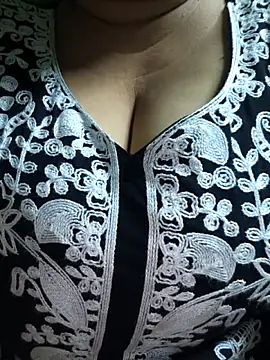 Rinki Guptaa online show from 12-20-25, 10:11