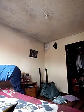 CORALINE GREYM online show from 10-04-25, 02:59