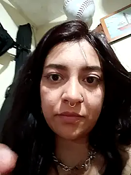 CORALINE GREYM online show from 10-05-25, 04:11