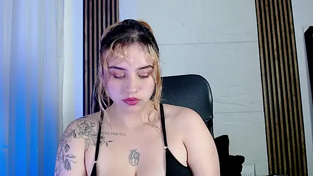 Paris bby online show from 01-08-25, 02:46