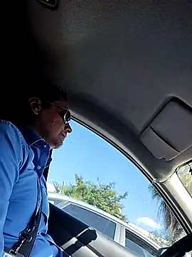 Snapshot of Gastelumn chatting on 10-23-25, 08:51 Gastelumn online show from 10-23-25, 08:51