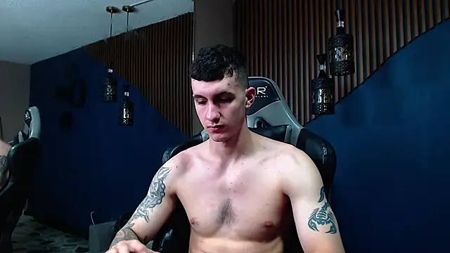 JacksonOlsenn online show from 12-28-24, 04:09