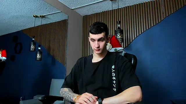JacksonOlsenn online show from 01-05-25, 07:07