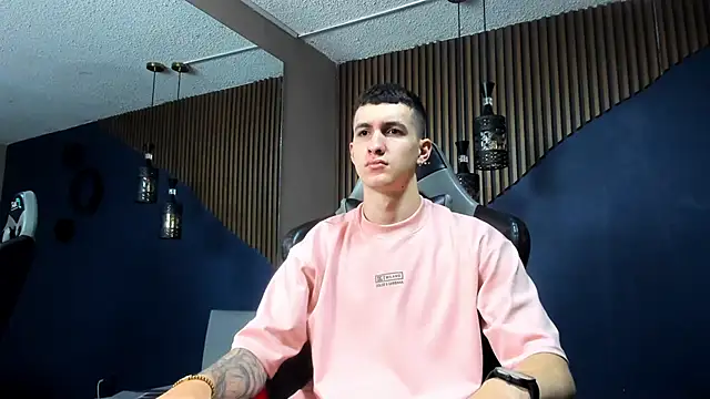JacksonOlsenn online show from 01-14-25, 11:42